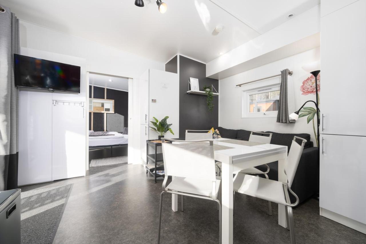 Mobilheim Am Murner See - Private Sauna + Privater Badezuber Wackersdorf Exteriör bild